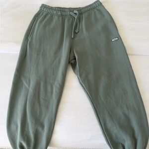 Kith Kids light Forest Green Joggers new 2025 season size small *authentic*